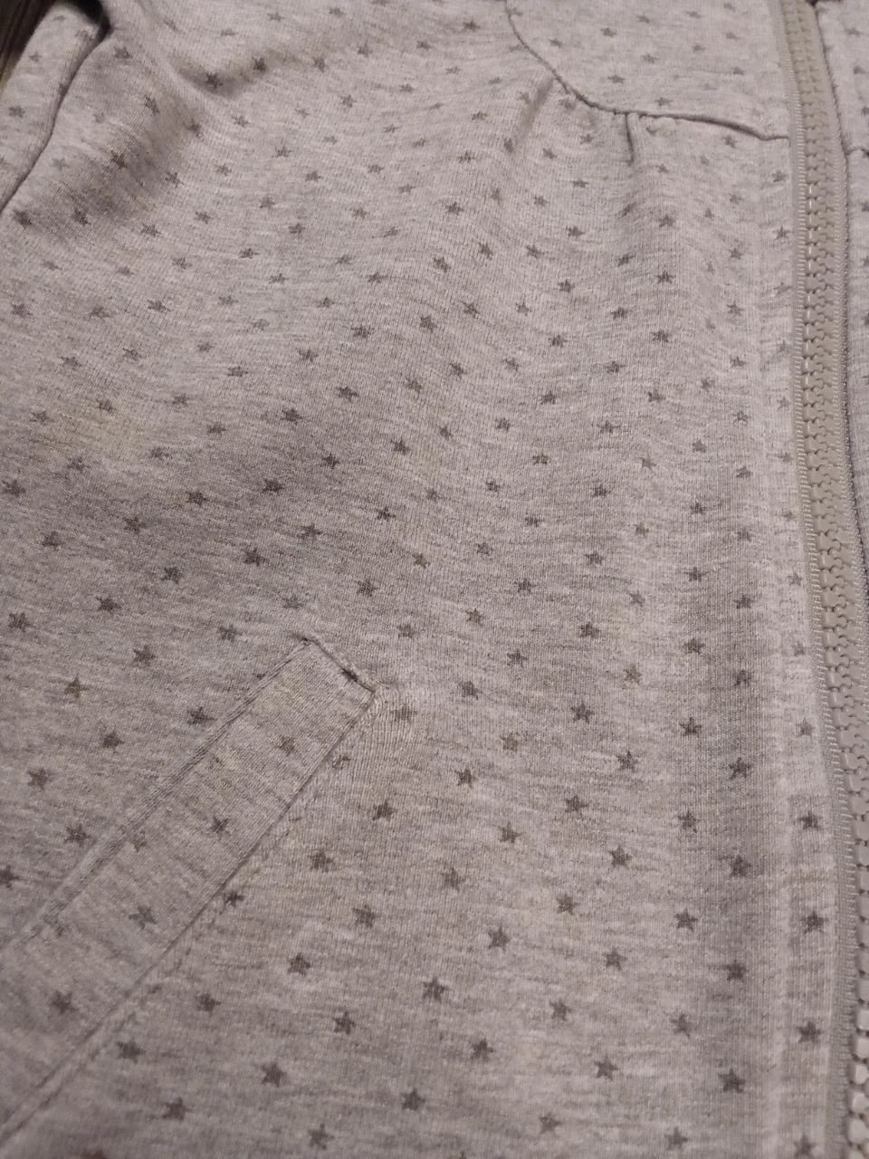 Bonita chaqueta gris con capucha Lili Rose 4 años – photo 11